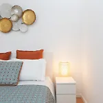 Host Wise - Sweet Sunny Flat With Balcony Appartement