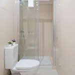 Host Wise - Sweet Sunny Flat With Balcony